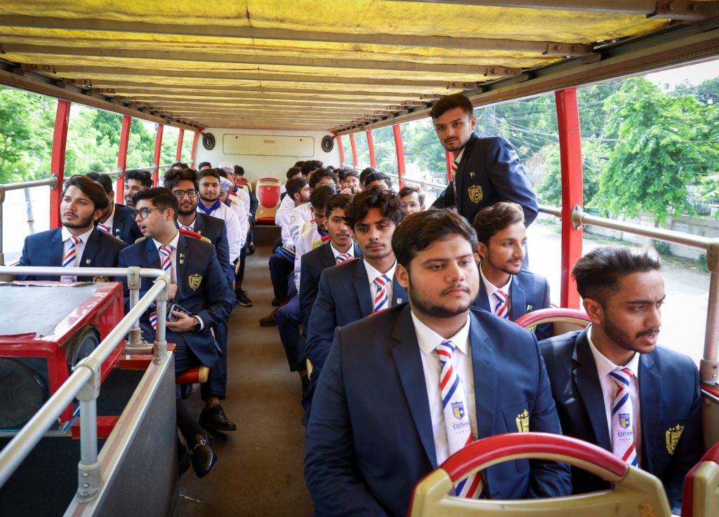 Sightseeing Bus Tour of Lahore for COTHM Students – Exploring Hospitality & Culture