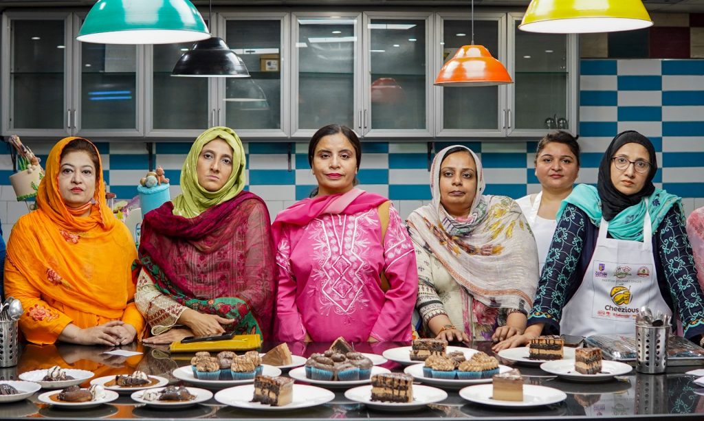 Baking Workshop Female Journalists