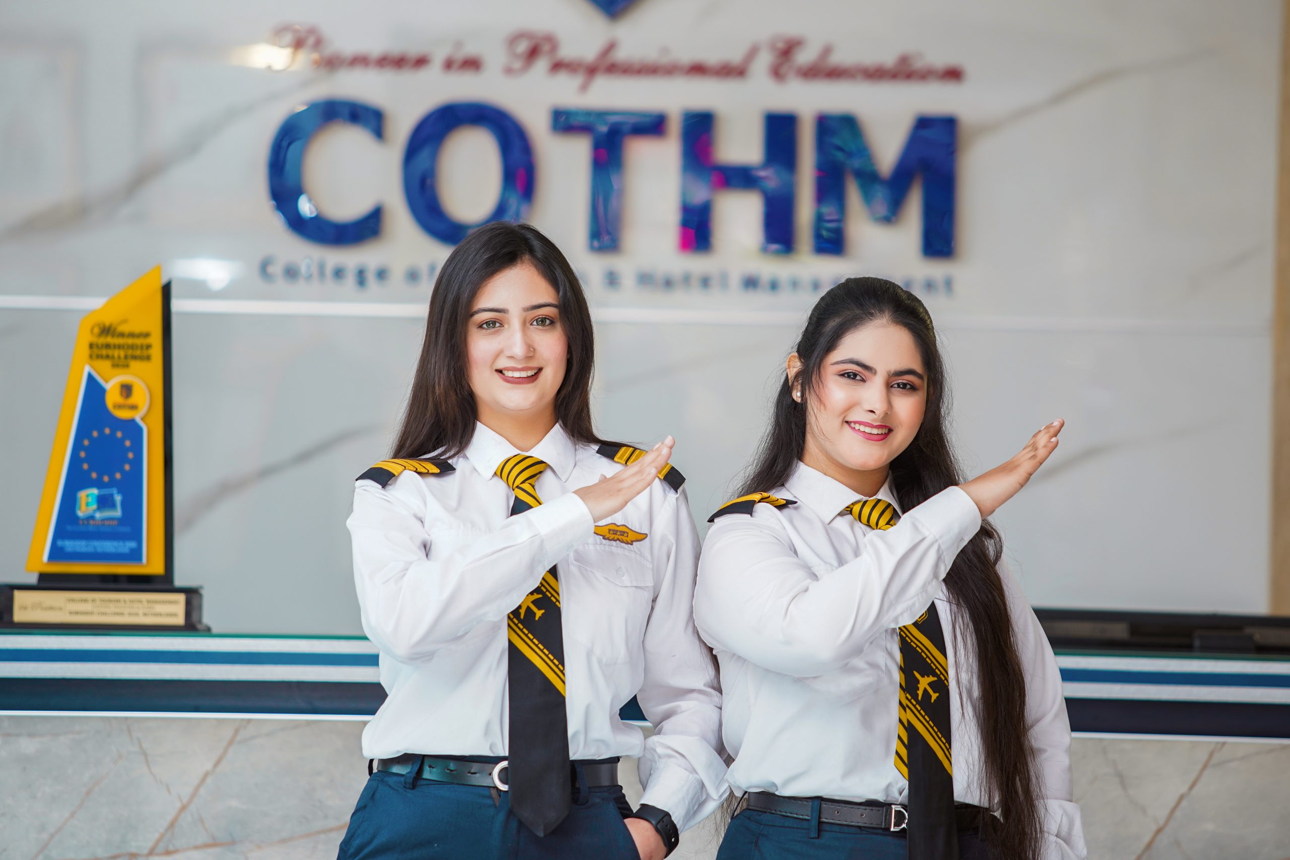 Travel & Airline Management