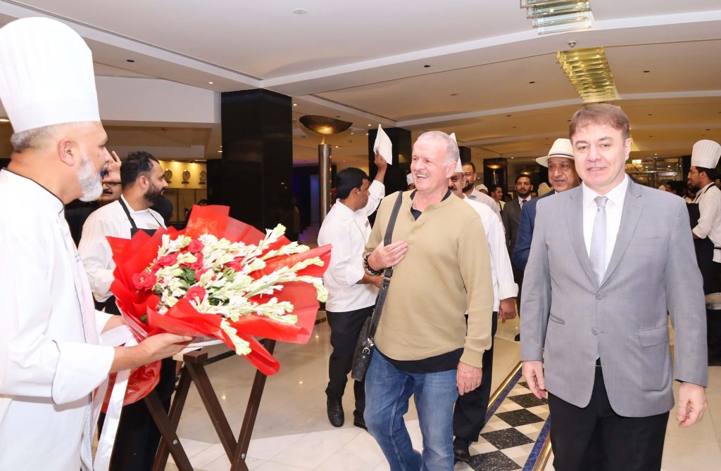 Ahmad Shafiq Welcomes Dr. Rick at PC Hotel Lahore